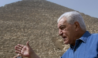Археолог: Меси е идиот