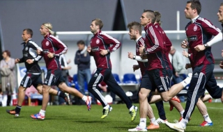 Датчаните си вирнаха носовете преди мача с България