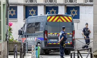 Френската полиция застреля въоръжен мъж, който подпали синагога