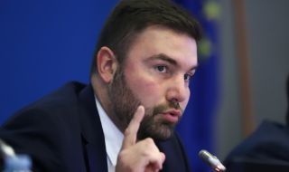 Аркади Шарков: Изтеглят лекарства от пазара, за да не се продават на загуба