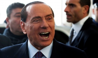 Искат 5 години затвор за Берлускони