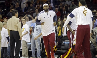 ЛеБрон се завърна в Маями, но загуби