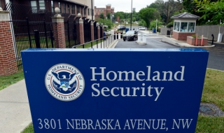 Хакери държат дълбоко лична информация за американски агенти