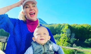 Майки на война с Антония Петрова