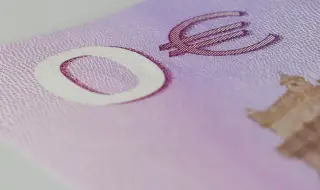 Пускат банкнота от 0 евро във Франция (СНИМКА)