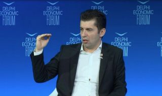 Премиерът: Националната корупция се използва от чужди държави като Русия