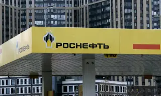 Санкциите са безсилни: ще свършат ли петродоларите на Русия?