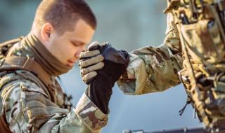 История за няколко спасителни трохи