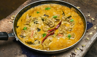 Произведоха пералня, със специална програма за петна от къри