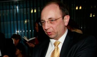 Николай Василев за ББР: По-добре да няма държавни банки