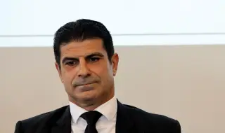  Намаляват отборите в елита ни