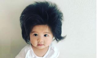 Вижте защо светът полудя по това очарователно бебче! (СНИМКИ)