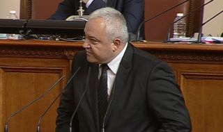 Демерджиев с подробности за задържания служител: Поводът е обществена поръчка за охраната на границата
