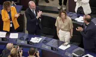Европейският парламент преизбра Роберта Мецола за председател