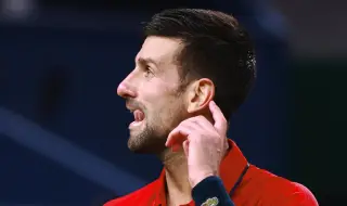 Новак Джокович разбуни социалните мрежи с кадър от Копенхаген с четири красавици