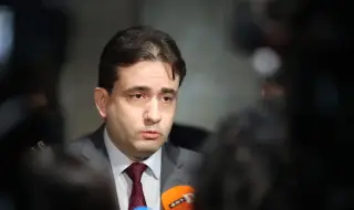 Божидар Божанов: Нашият вот на недоверие не може да бъде нещо написано на коляно