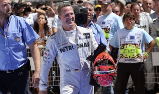 Мерцедес натиска Шумахер за решение