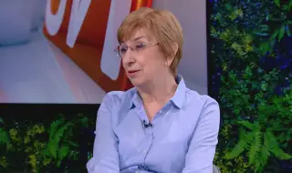 Екатерина Михайлова: Румен Радев може да бъде критикуван доста за референдума за еврото
