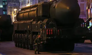 Русия към НАТО: Ще се самоубиете, ако изпратите войски и ракети с голям обсег в Украйна