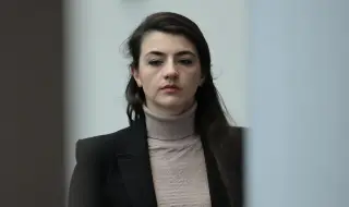 Лена Бориславова може да не е на избираемо място в листите на ПП-ДБ? 