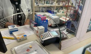 Опасност: Цели общини в страната остават без аптеки