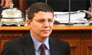 Доган ще остане начело на ДПС