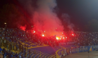 Левски удари Литекс в дербито на "Герена"