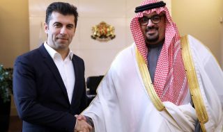 Петков се срещна с министъра на икономиката на Саудитска Арабия 