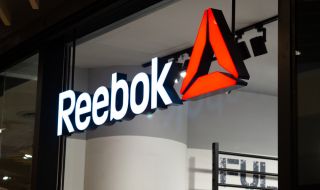 Собственикът на Reebok ще продава обувки на руските пазари