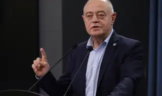 Атанас Атанасов: Йотова грубо нарушава закона, като не свиква редовно заседание на КСНС