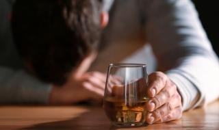 Хората от тази кръвна група прекаляват с алкохола