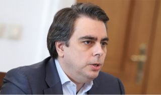 Асен Василев: Коалиция на ПП с ГЕРБ щеше да е предателство към хората, които ни гласуваха доверие