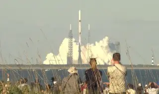 Конкурентът на Мъск в Космоса изстреля ракетата "Ню Глен" ВИДЕО