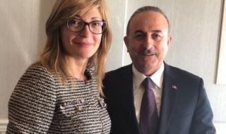 Мевлют Чавушоглу пристига на посещение в България