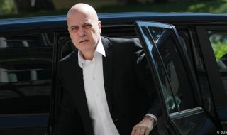 Милен Любенов: Трифонов се пришива за президента, за да минимализира щетите