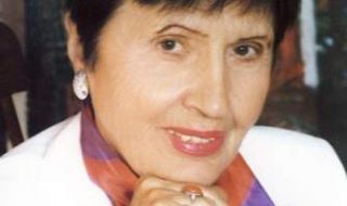 Почина поетесата Лиляна Стефанова