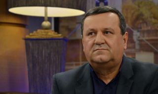 Адемов: Нарушават принципа на социално осигуряване