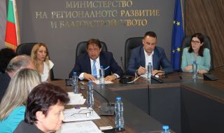 Шишков проверява забавени плащания към фирма, ремонтирала пътища в Северна България