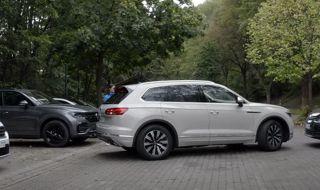 Touareg е първото VW със система за дистанционно паркиране (ВИДЕО)