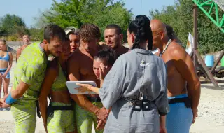 Безпрецедентно нарушение: Томи избяга от "Игри на волята", за да си напазарува (ВИДЕО)