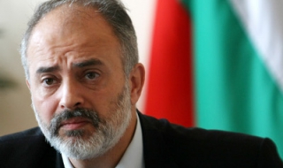 Извеждат 750 деца от социалните домове