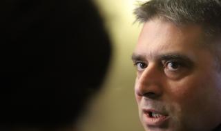 Протест поиска оставката на Данаил Кирилов