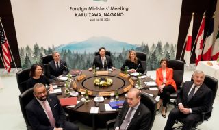 Външните министри от G7 с важно решение за Украйна