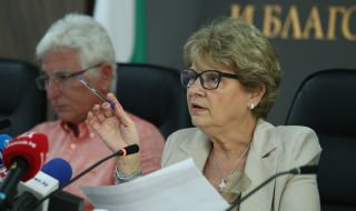 Комитова: Никой няма интерес да спира строежа на магистрала "Хемус"