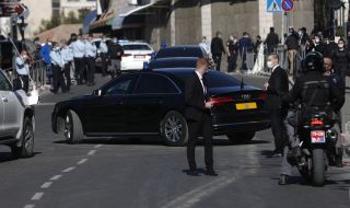 Израелският премиер се изправя пред Темида
