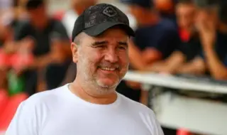 Цветомир Найденов се шегува с Пастор: Наздраве, Майсторе! Пием грамотно!