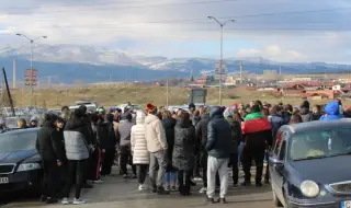 Protesters in Kyustendil blocked the road 