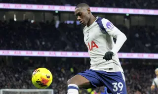 Звезда на Тотнъм претърпя автомобилна катастрофа