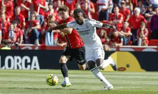 Реал Мадрид може да се раздели с халф