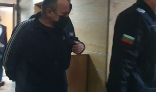 Свидетел на последните мигове от живота на пребитата до смърт Анелия: Лежеше неподвижна и плачеше